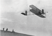Ottos biplane glider built in 1895