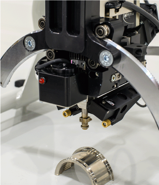 The iXRD Mini measuring the residual stress of a part